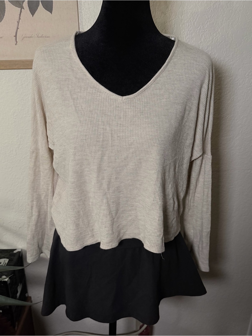 Light Beige V-Neck Long Sleeve Top